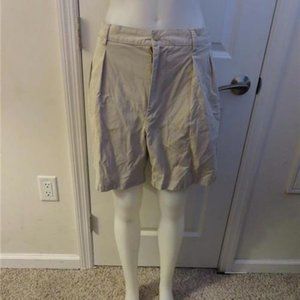 FACONNABLE KHAKI PLEATED FRONT SHORTS SIZE 36/46